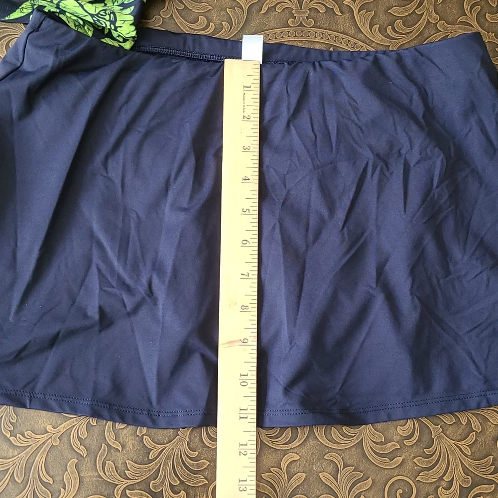 Nautica 2 piece swimsuit - Picture 5 of 10